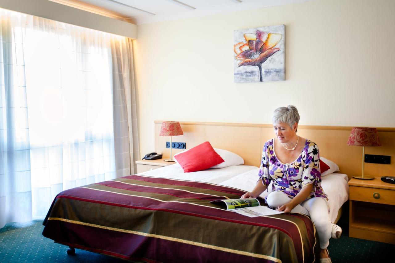 Hotel Hof Van Gelre By Flow Lochem Bagian luar foto