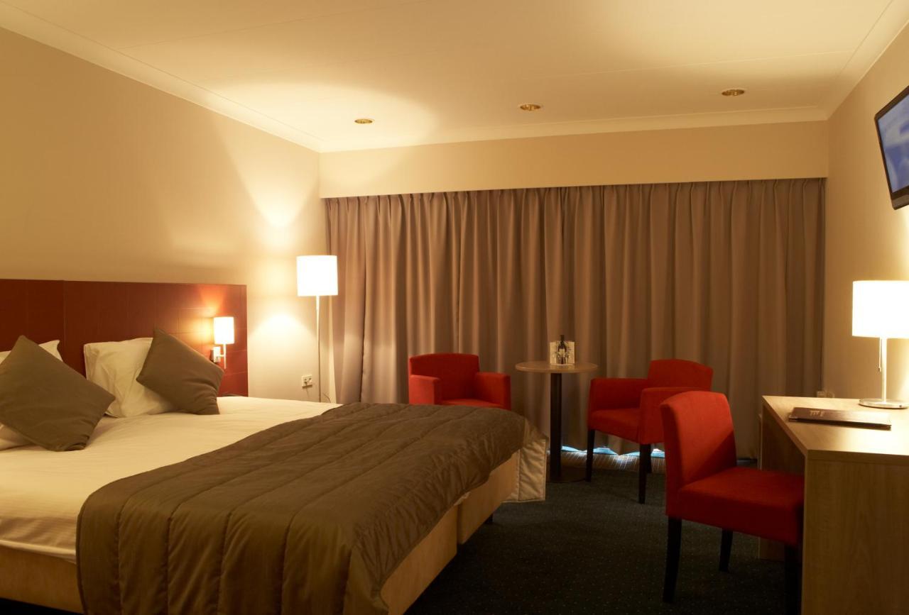 Hotel Hof Van Gelre By Flow Lochem Bagian luar foto