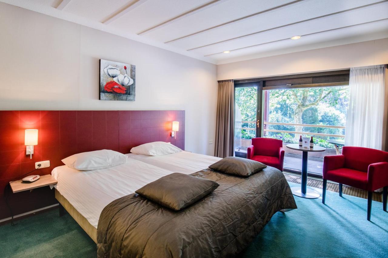 Hotel Hof Van Gelre By Flow Lochem Bagian luar foto
