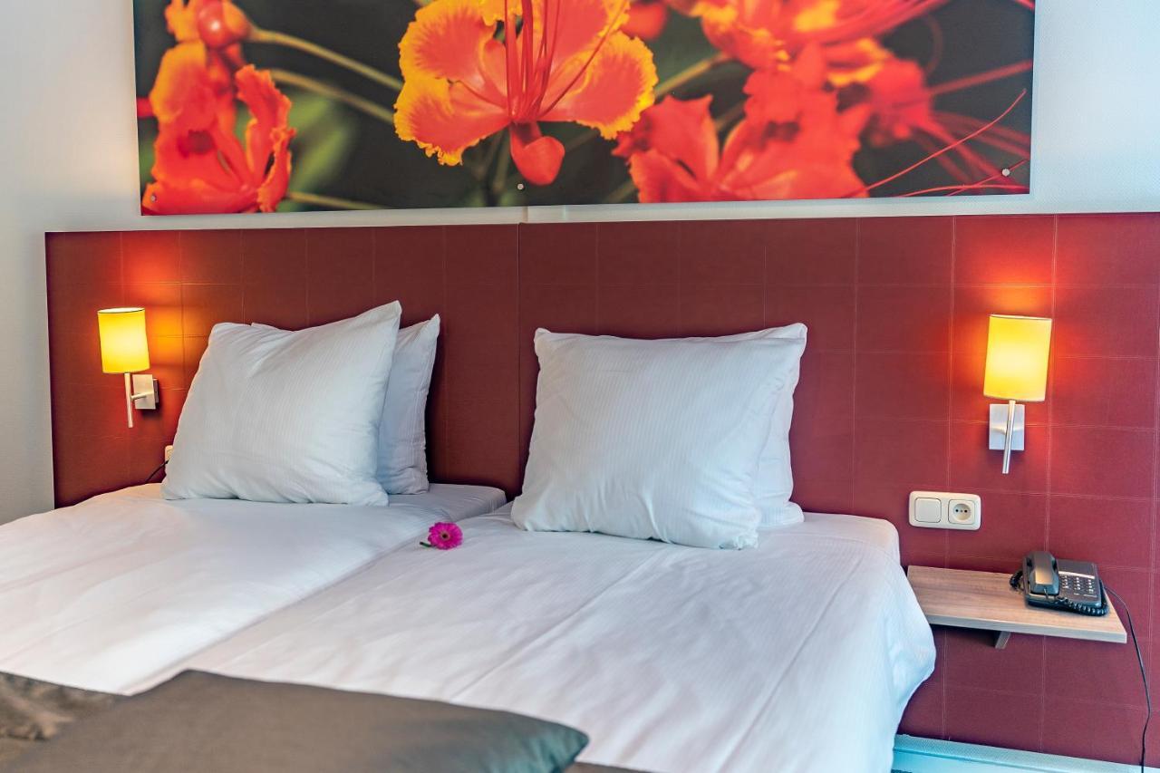 Hotel Hof Van Gelre By Flow Lochem Bagian luar foto